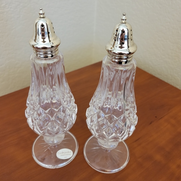 Vintage Godinger Crystal & Silver Footed Salt & Pepper Shakers - Picture 2 of 5